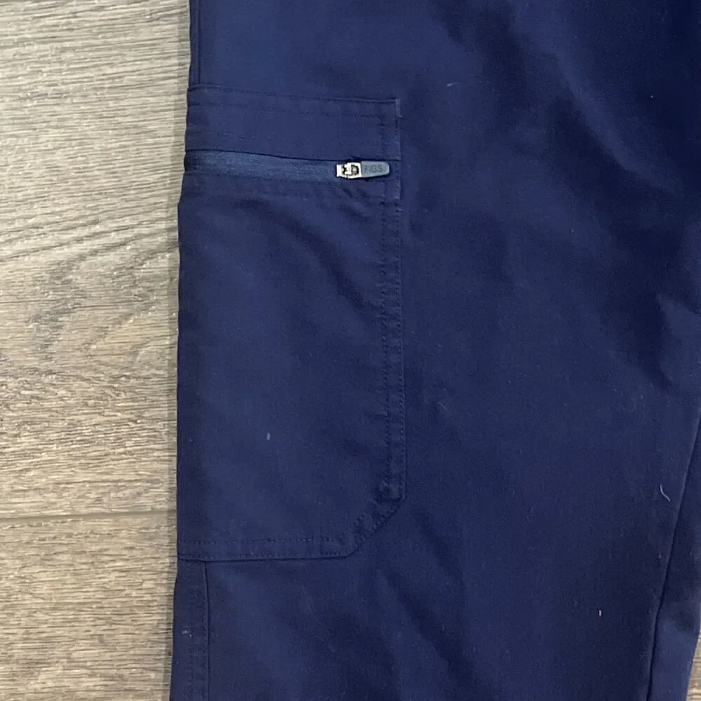 FIGS Cairo Cargo Scrub Pants Navy Blue Technical Collection - Men's Size Large
